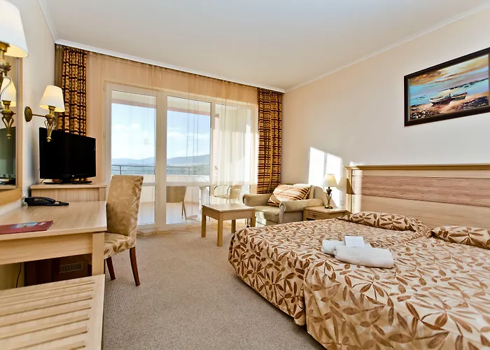 אתר נופש Majestic סאני ביץ'