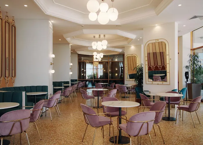 אתר נופש Majestic 4*