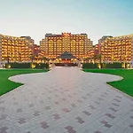 Majestic 리조트 4*