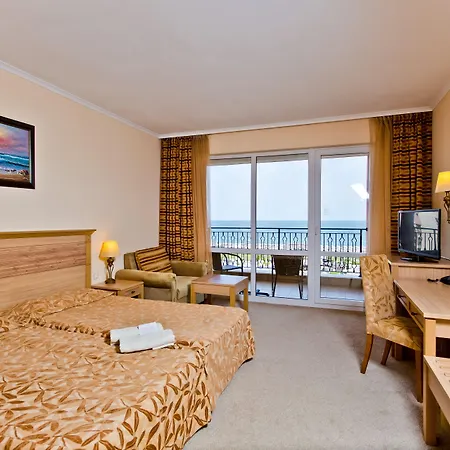 אתר נופש Majestic 4*