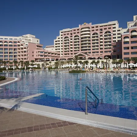 Θέρετρο Majestic 4*