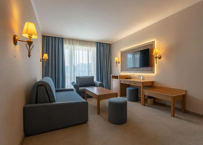 Здравен курорт Majestic Слънчев бряг